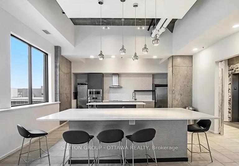 105 Champagne Ave S #2208 — Photo 17