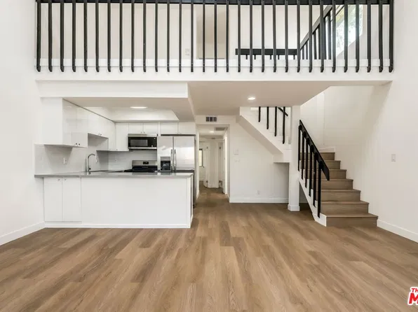 3939 Moore St APT 201, Los Angeles, CA 90066