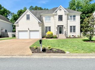 412 Brentmeade Dr, Yorktown, VA 23693