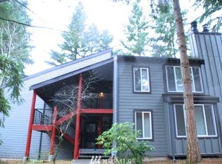 14421 NE 30th Pl APT C, Bellevue, WA 98007