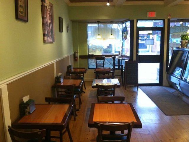 1st image of 481 Montauk Hwy