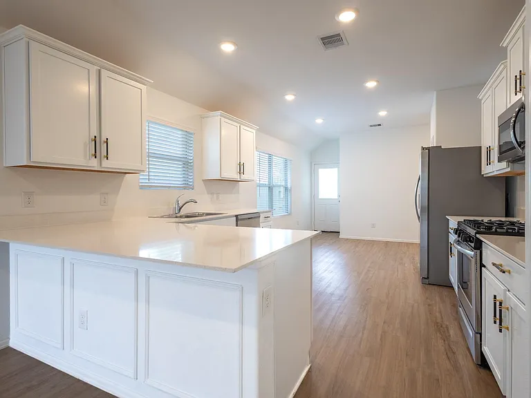 19396 Villa Mesa Dr — Photo 10