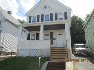 47 Broad St, Middletown, NY 10940