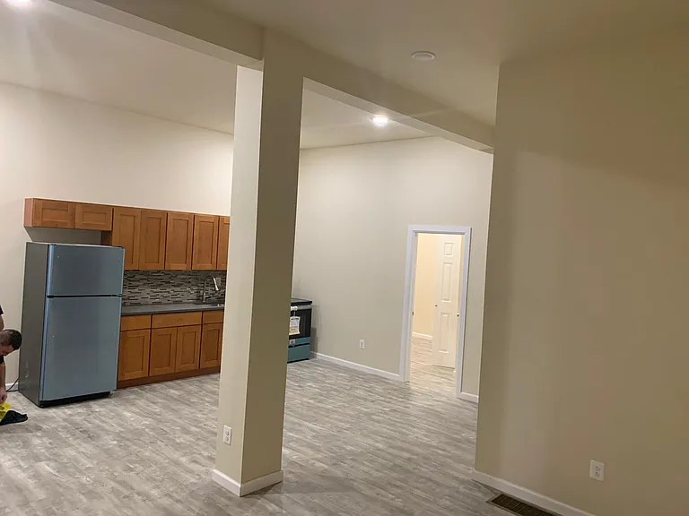4832 Longshore Ave #1 — Photo 7