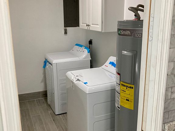 5th image of 803 SW 29th St #803