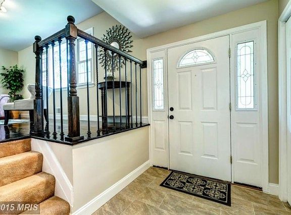 2nd image of 603 Zell Ct