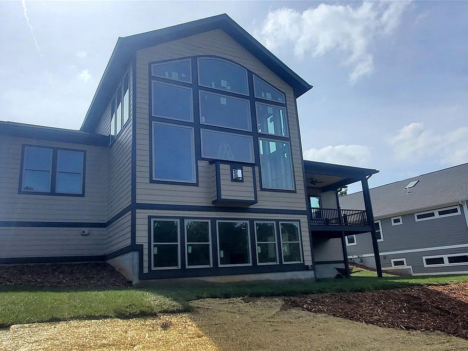 2nd image of 35 Al Dorf Dr