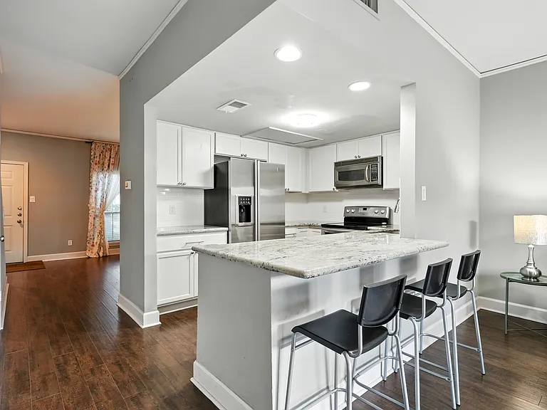 14711 Barryknoll Ln #35 — Photo 3