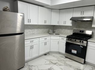 69-32 223rd St, Oakland Gardens, NY 11364