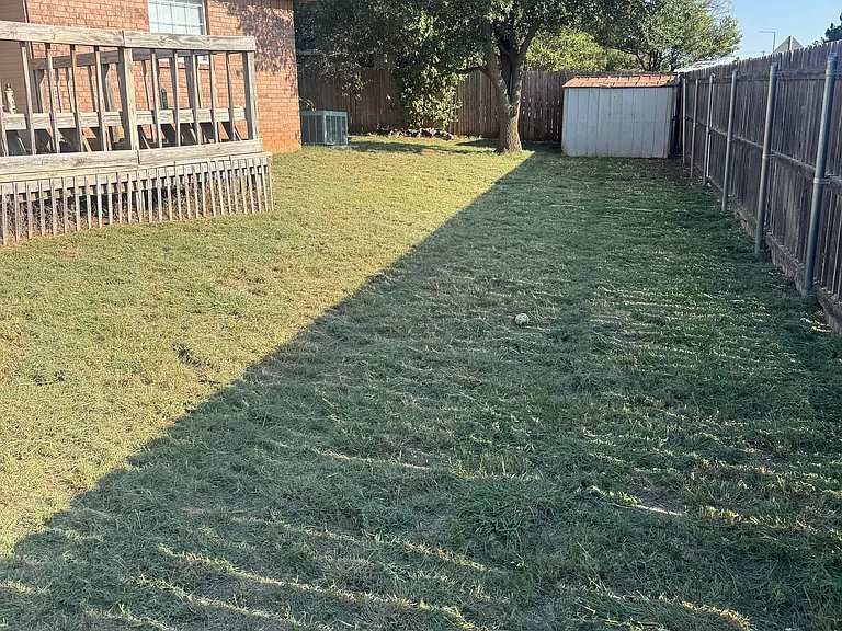 3950 Ridgway Rd — Photo 12