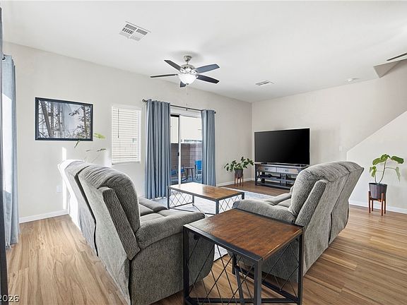 4th image of 6329 Sandy Ridge St Unit 101