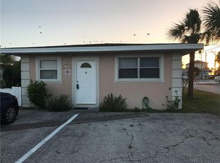 13398 1st St E, Madeira Beach, FL 33708