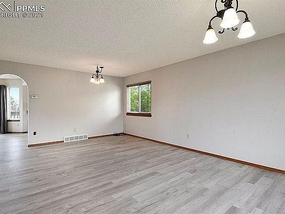 4th image of 8755 Aragon Dr