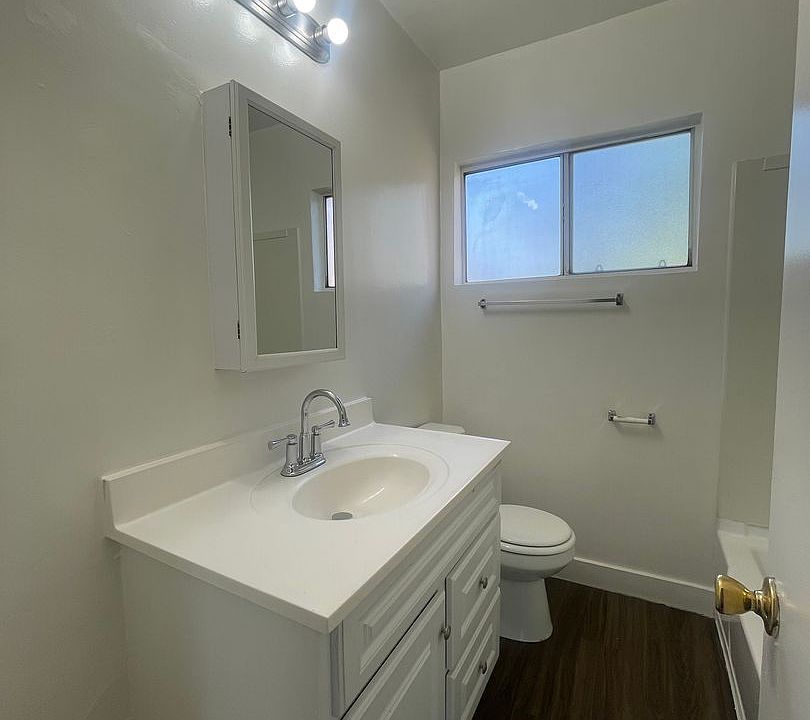 1st image of 1259 N Loma Vista Dr APT 7