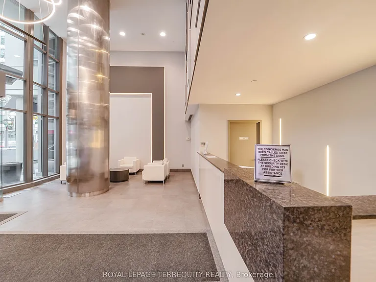 361 Front St W #1603 — Photo 39