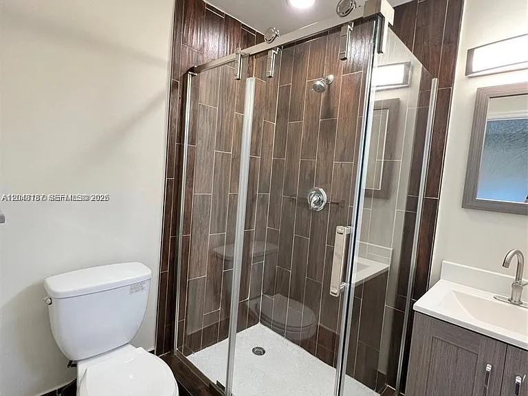 2130 Funston St — Photo 5