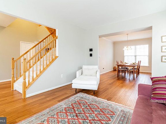 3rd image of 15222 Bowmans Folly Dr