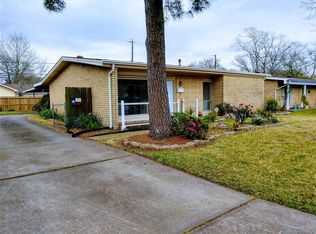 1124 Helen Dr, Deer Park, TX 77536