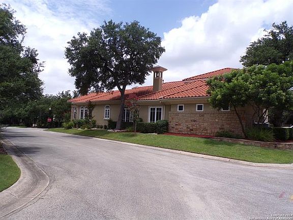2nd image of 120 Regents Park