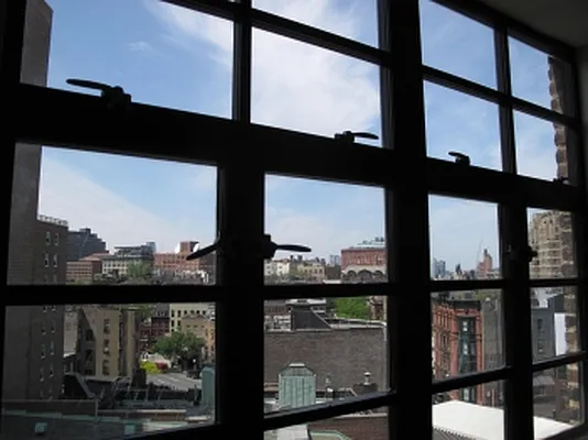 Rented by MNS | media 9