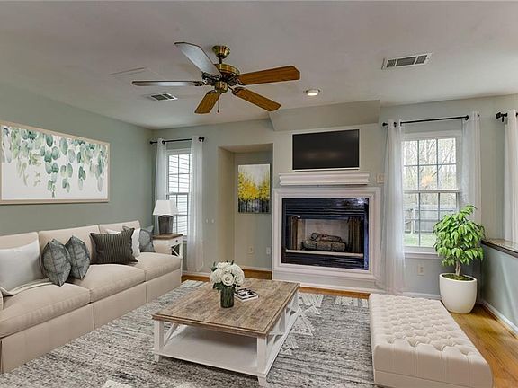 3rd image of 2825 Saville Garden Way