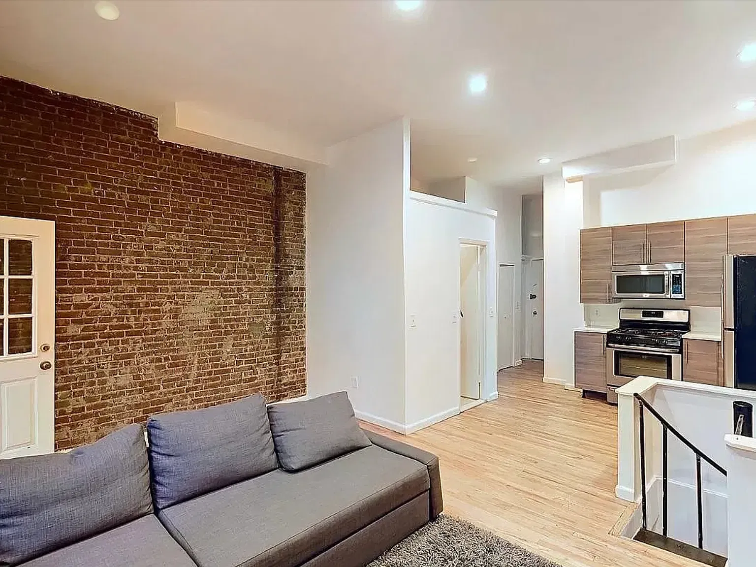236 East 95th Street — Photo 3