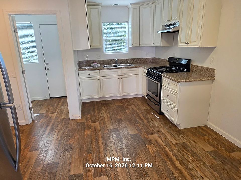 1st image of 1435 Vine St APT 3