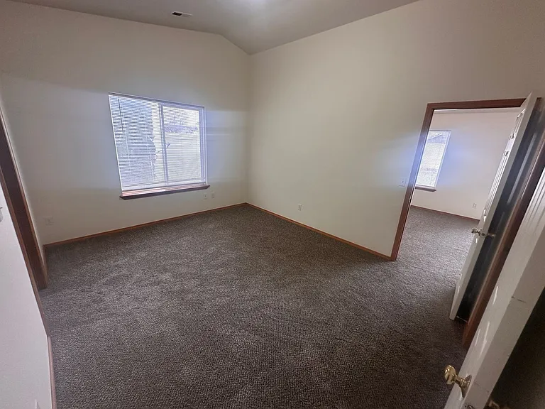 7820 Three Rivers Dr — Photo 7