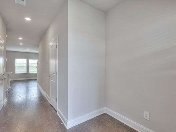 5th image of 4552 Skywood Ln Lot 239