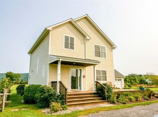 80 Roeliff Meadows Dr, Copake, NY 12516