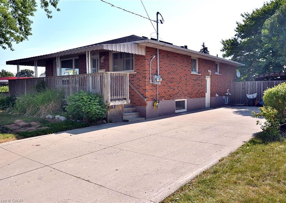 1st image of 867 Upper Sherman Ave