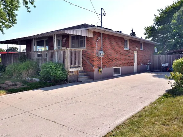 867 Upper Sherman Ave, Hamilton, ON L8V 3N2