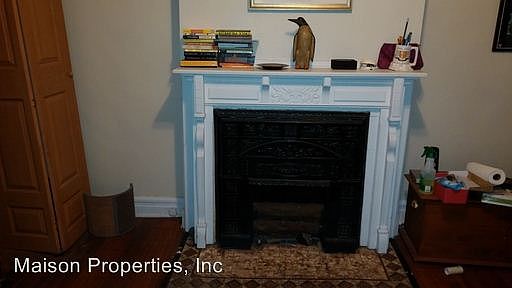 2nd image of 32 Tracy St