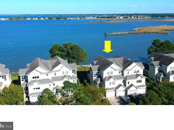 2nd image of 334 Narrows Pointe Dr