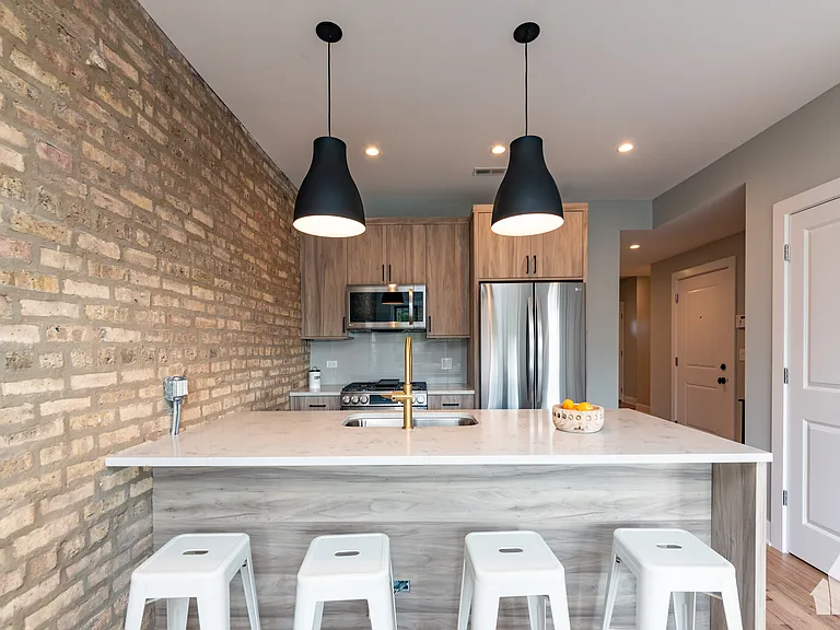 2457 W Logan Blvd — Photo 1