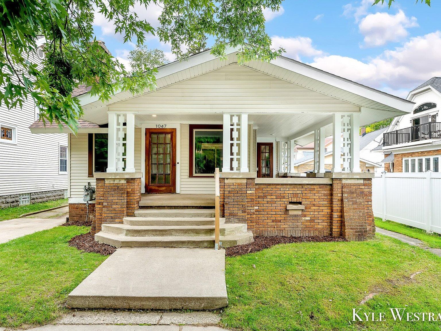 1047 Fremont Ave NW, Grand Rapids, MI 49504 Zillow