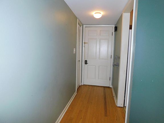 3rd image of 3456 N Dousman St
