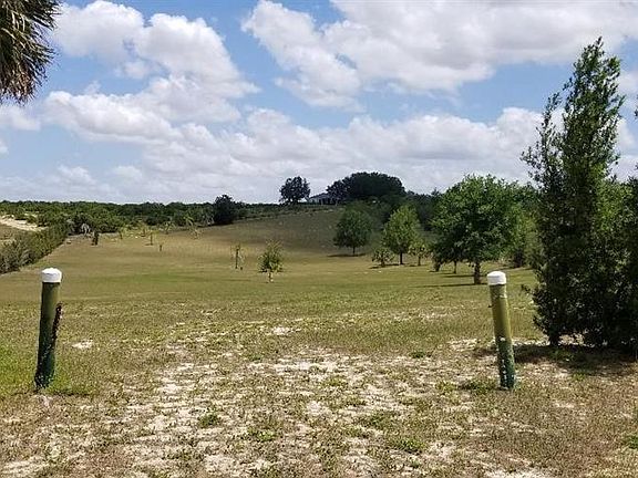 2nd image of 858 S Lake Starr Blvd