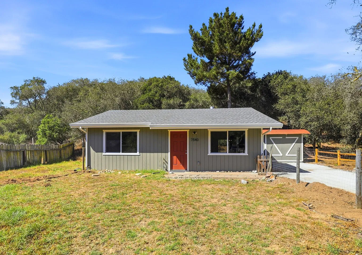 Remodeled Country Cottage! — Photo 1