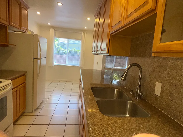 2617 Viola St #2617 — Photo 10