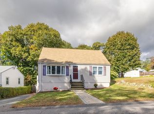22 Friend St, Beverly, MA 01915