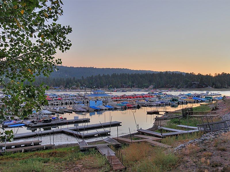 1st image of 39663 Lake Dr
