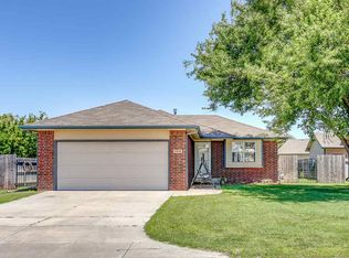 1416 E Southbrook St, Haysville, KS 67060
