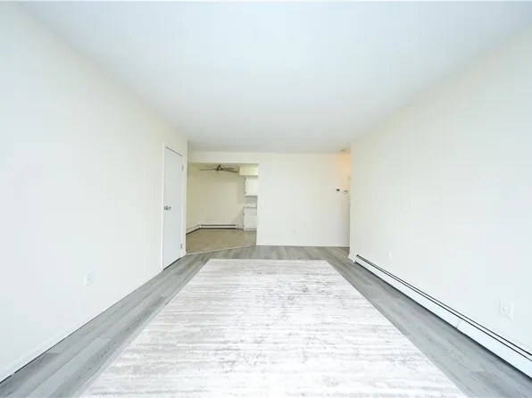 26 Gardenia Lane image 4 of 12