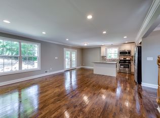 76 Madison St, Dover, NJ 07801