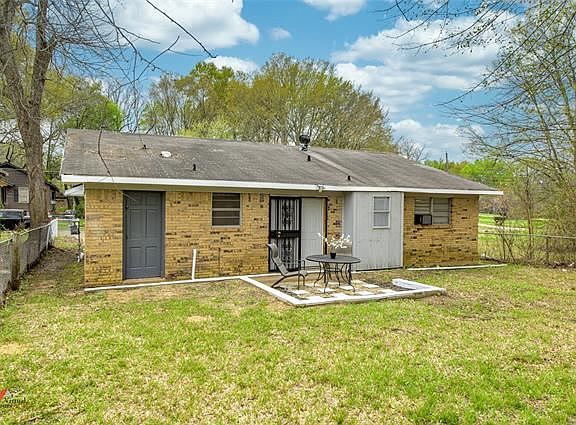 4th image of 1818 Perrin St
