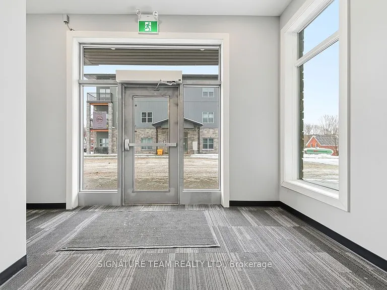 78B Queen St #308 — Photo 6