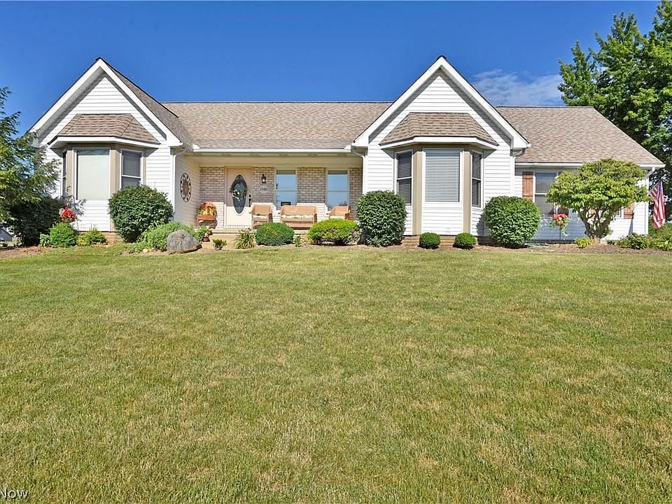 1st image of 2580 Greenview Dr