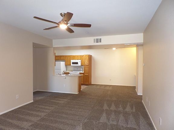 4th image of 41410 Juniper St Unit 2822