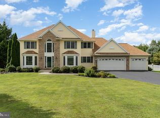 20 Hoover Rd, Carlisle, PA 17015